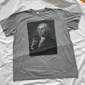 George Washington with a Cell Phone Fun Novelty T shirt  Size Large Gray